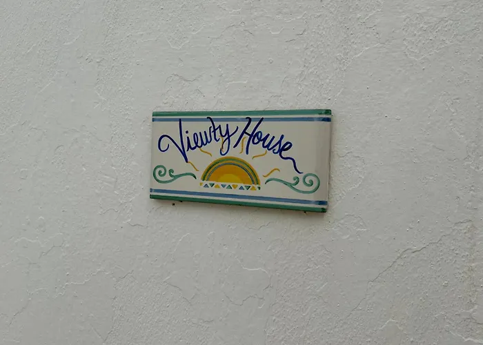 Viewtyhouse * Atheato